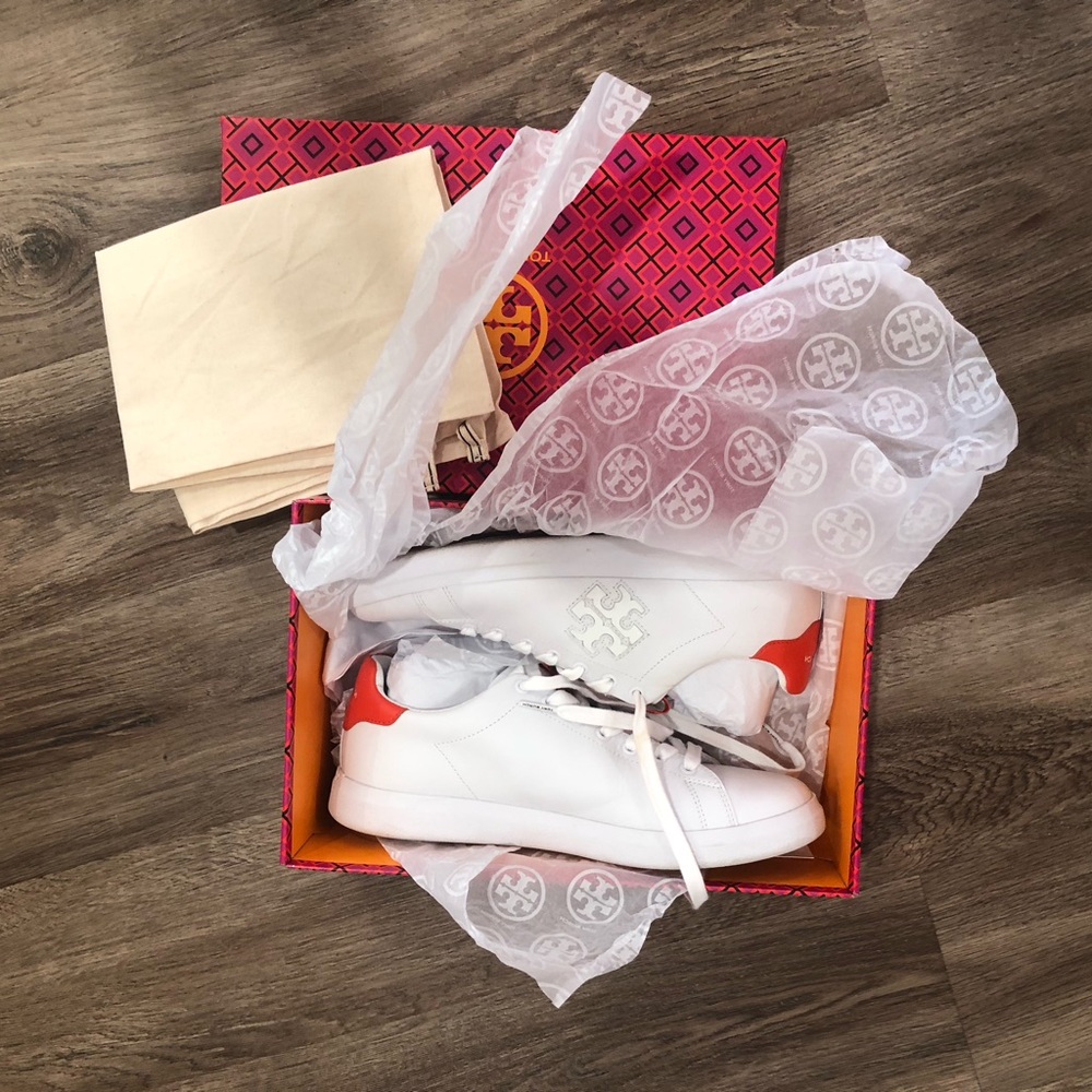 Tory Burch Howell Court Sneaker size 8